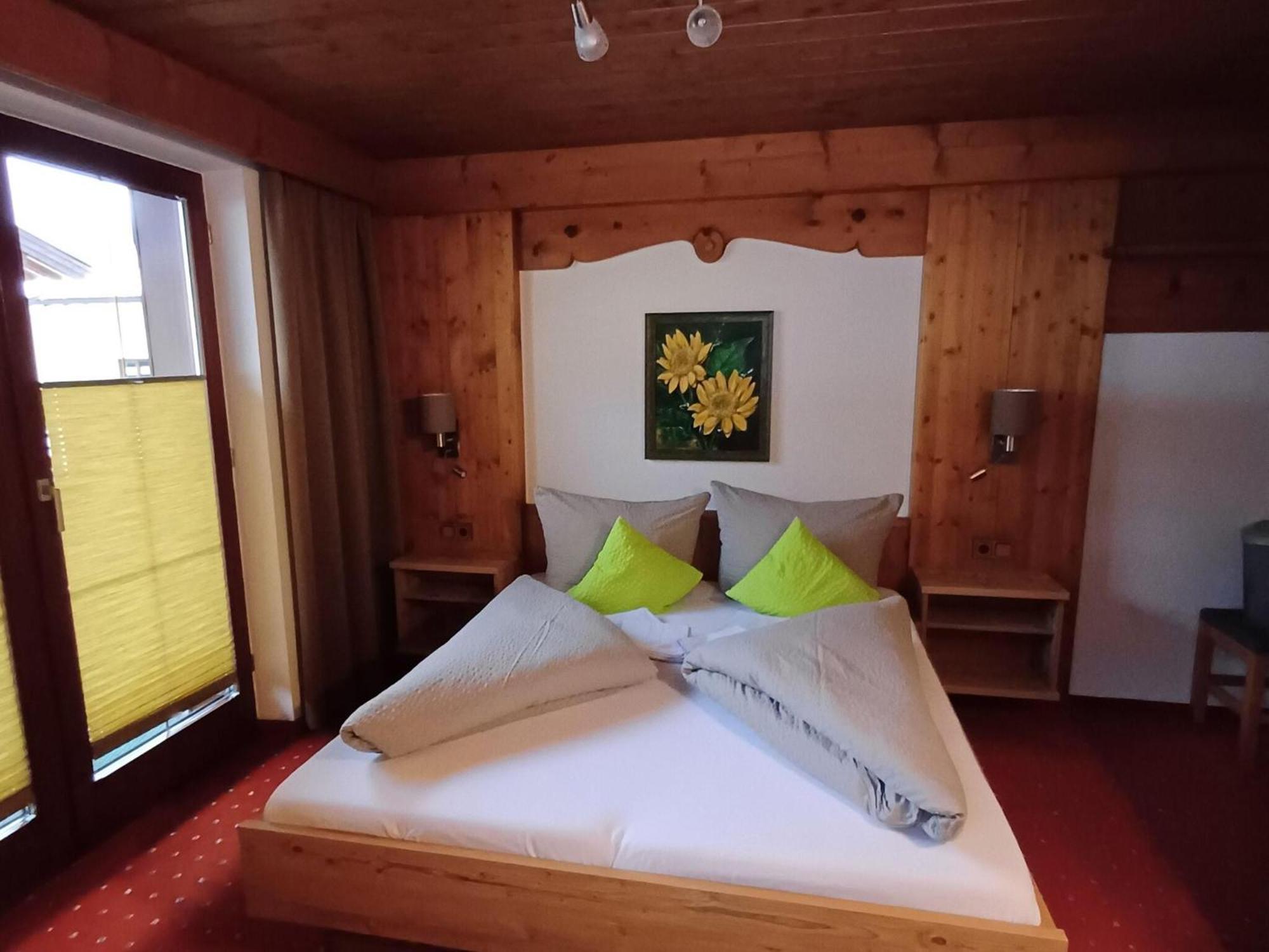 Modern Apartment In Langenfeld Near Ski Area Экстерьер фото