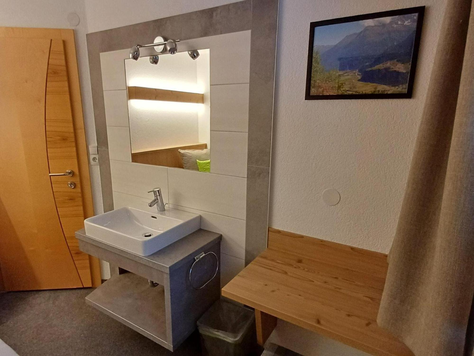 Modern Apartment In Langenfeld Near Ski Area Экстерьер фото