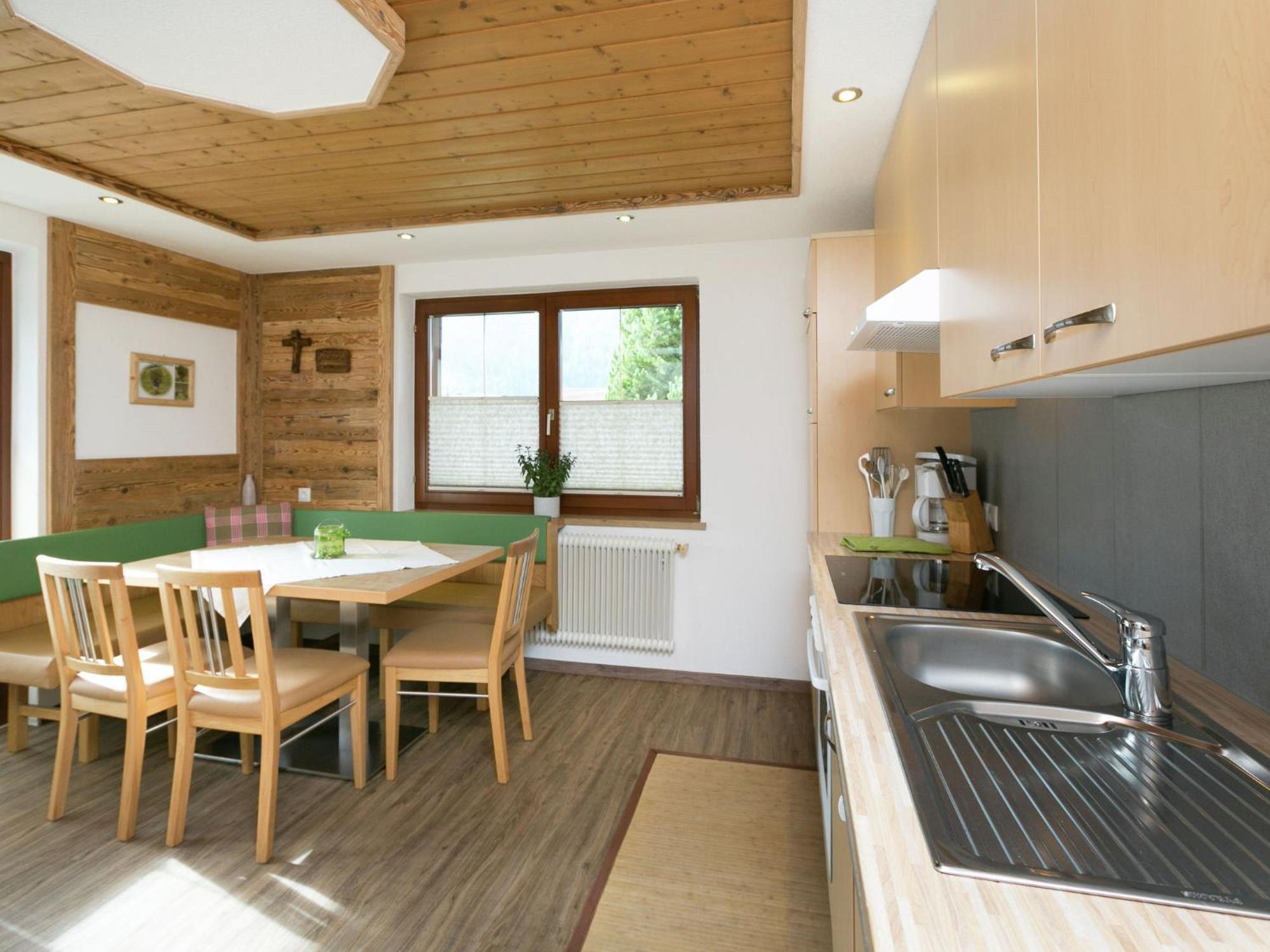 Modern Apartment In Langenfeld Near Ski Area Экстерьер фото